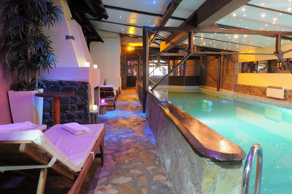 Klub Satelit Zlatibor Bed & Breakfast Ngoại thất bức ảnh