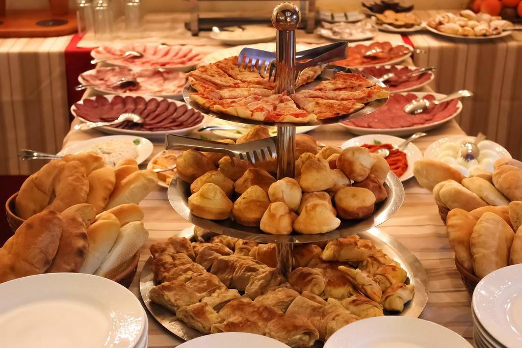 Klub Satelit Zlatibor Bed & Breakfast Ngoại thất bức ảnh