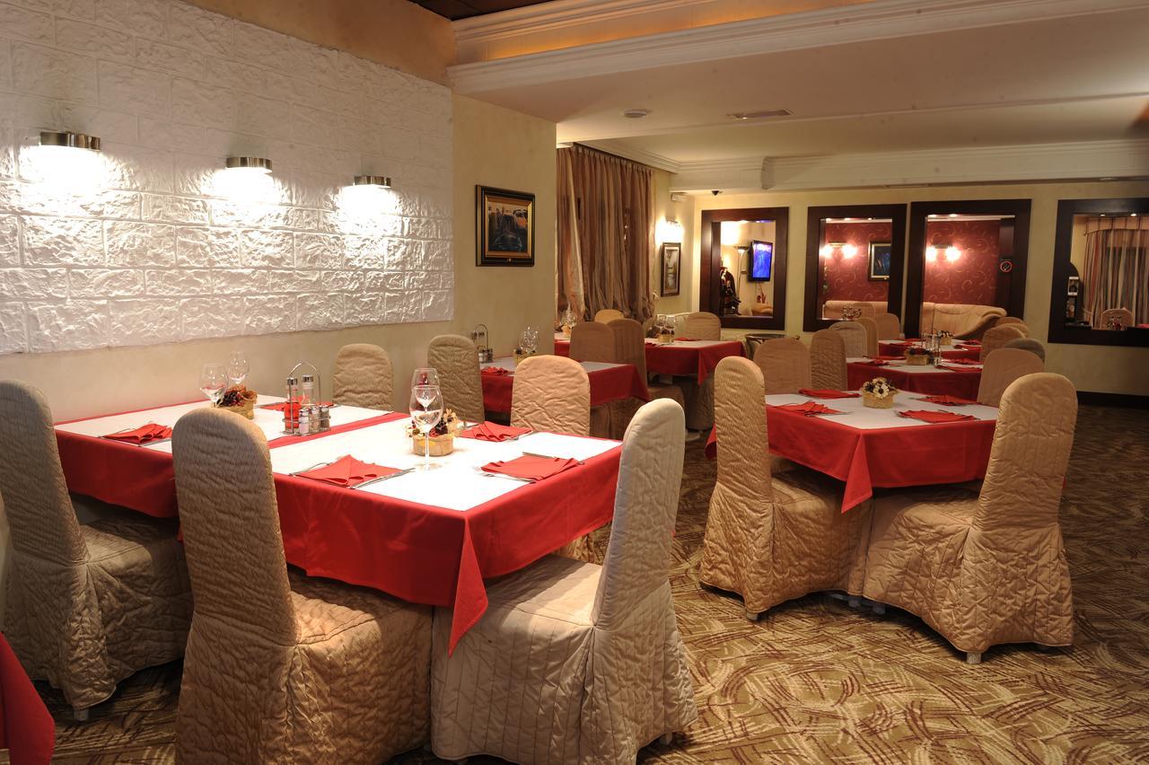 Klub Satelit Zlatibor Bed & Breakfast Ngoại thất bức ảnh