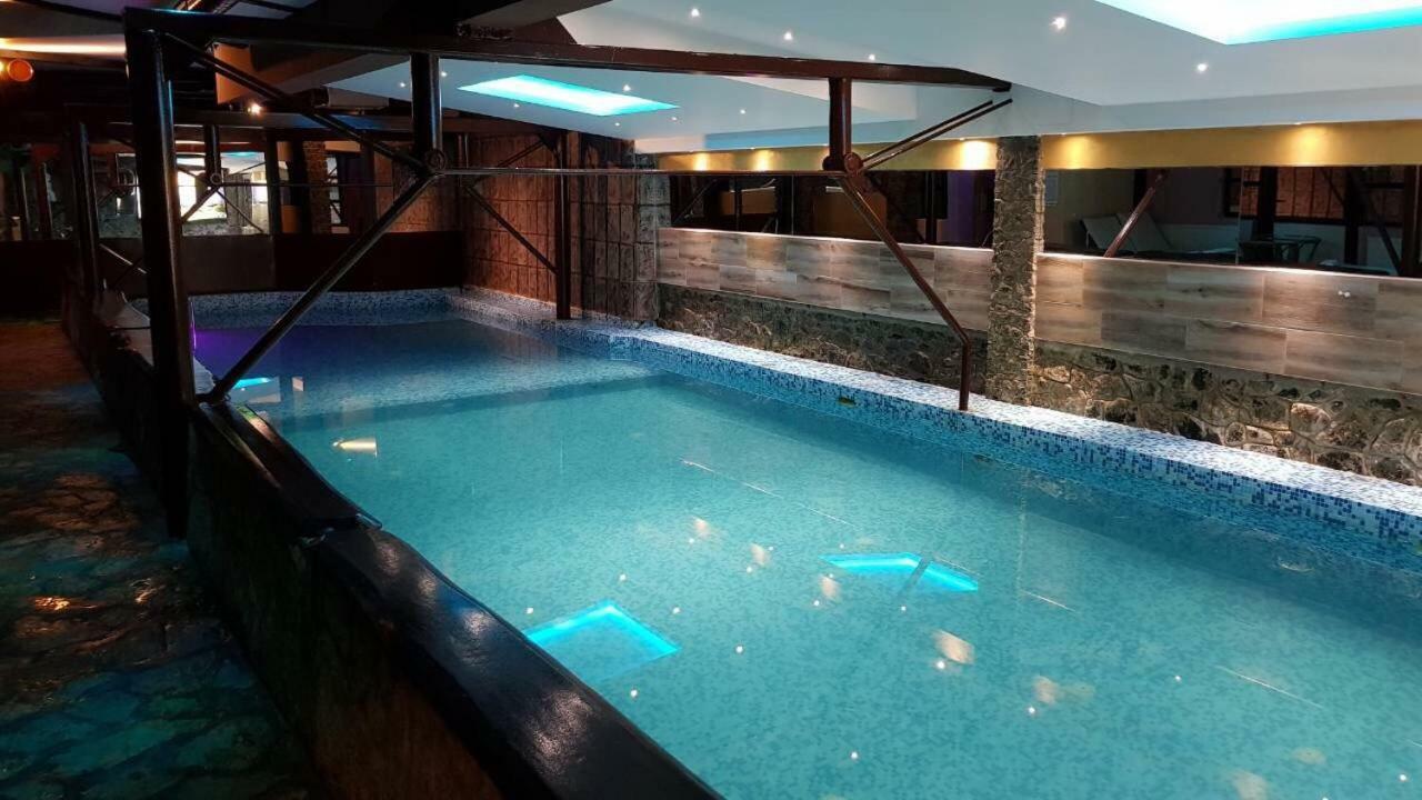 Klub Satelit Zlatibor Bed & Breakfast Ngoại thất bức ảnh