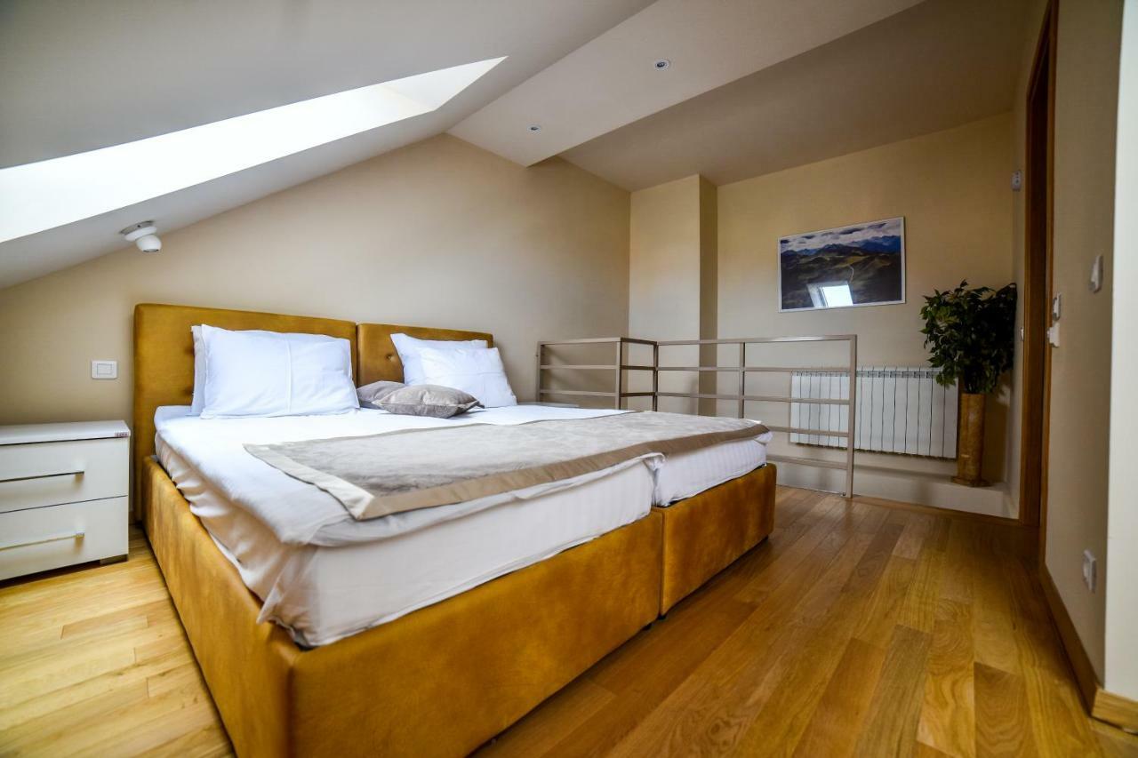 Klub Satelit Zlatibor Bed & Breakfast Ngoại thất bức ảnh