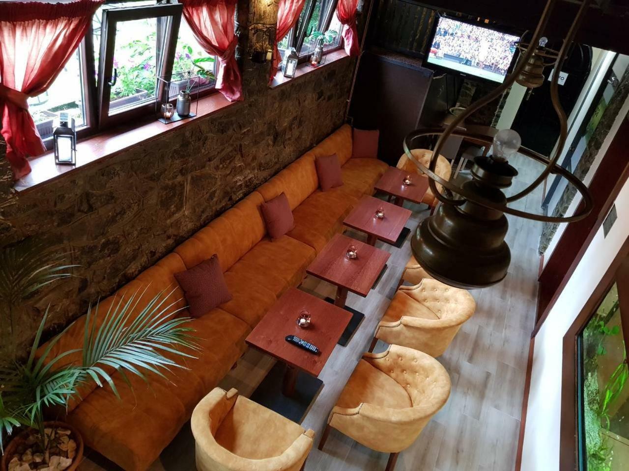 Klub Satelit Zlatibor Bed & Breakfast Ngoại thất bức ảnh