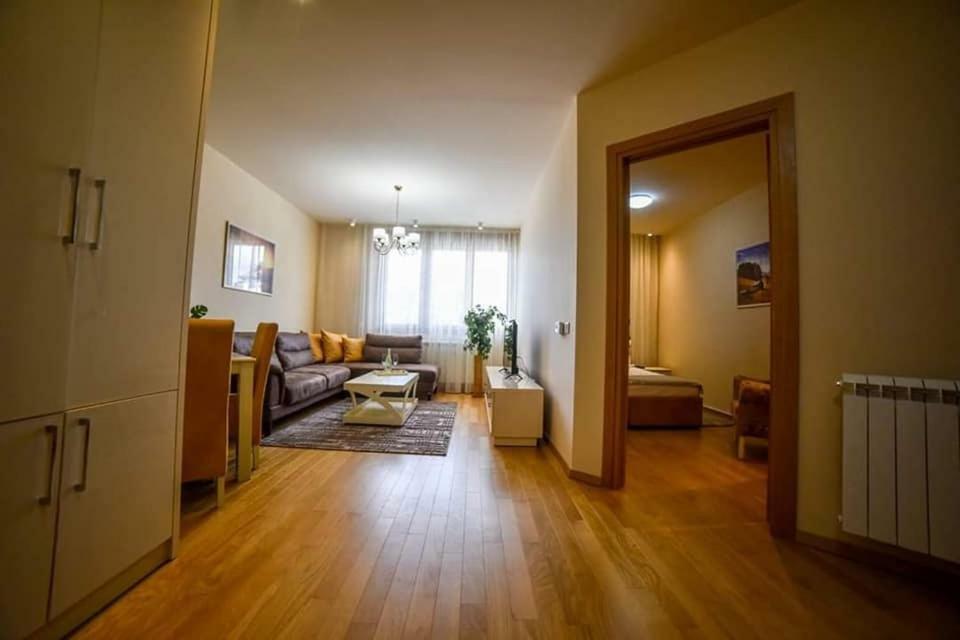 Klub Satelit Zlatibor Bed & Breakfast Ngoại thất bức ảnh